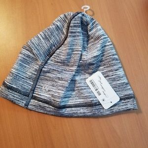 Lululemon beanie hat gray